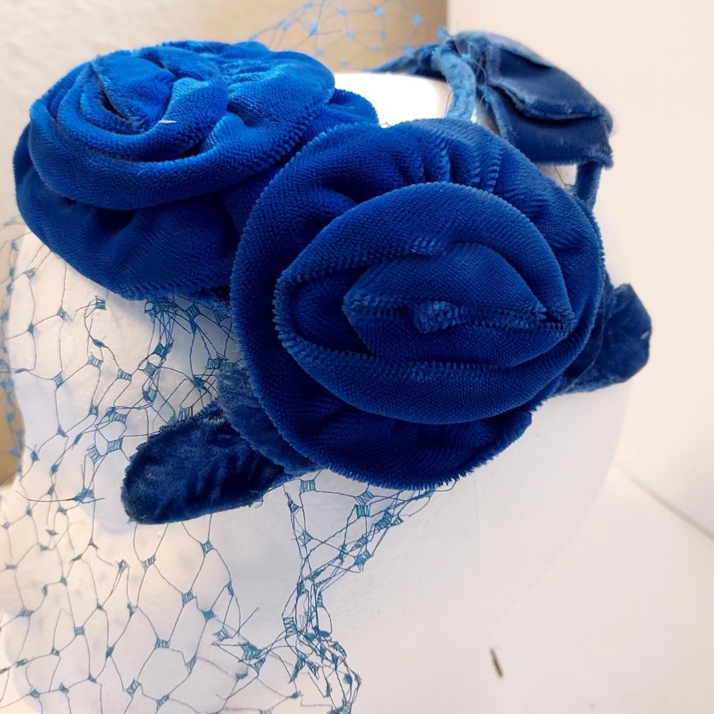 4 50's Vintage women's hats